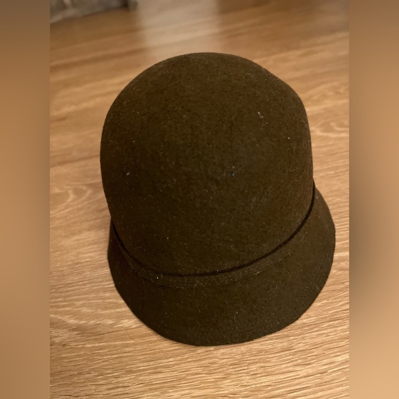 Sheep Wool Felt Floral Embroidered Women Hat